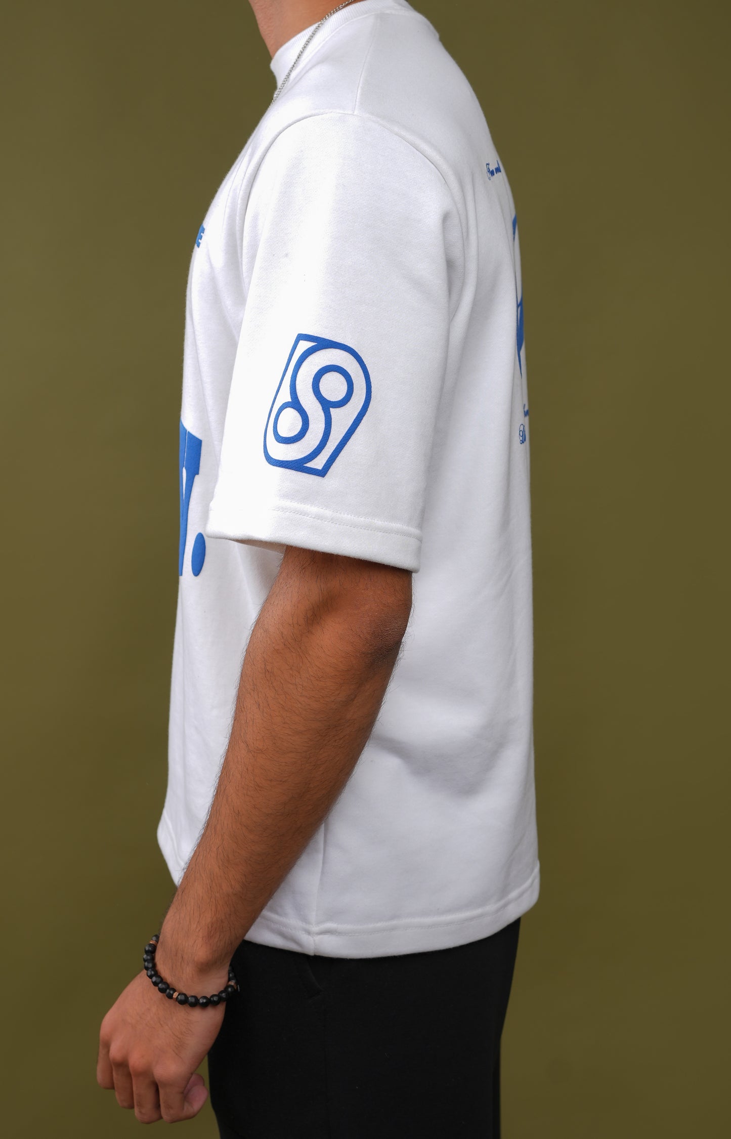 OUTLAW White t-Shirt